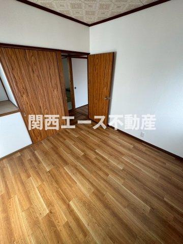 【洋室】 | 玉手町貸家