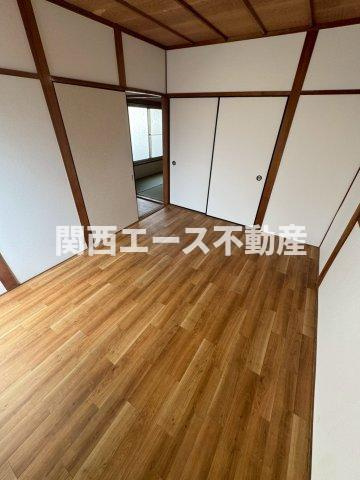 【洋室】 | 玉手町貸家