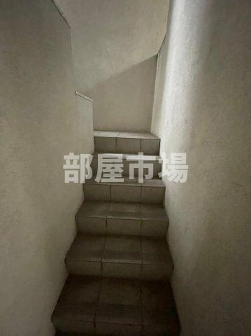 ガーデンコートiのその他共用部分|共用階段
