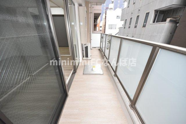 ミラノ堺筋のバルコニー