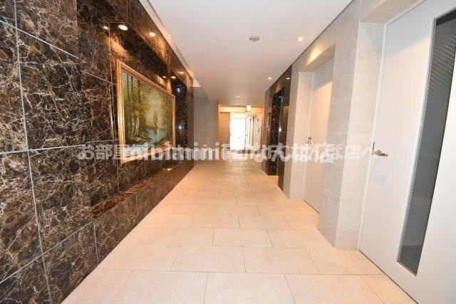 ミラノ堺筋のエントランス