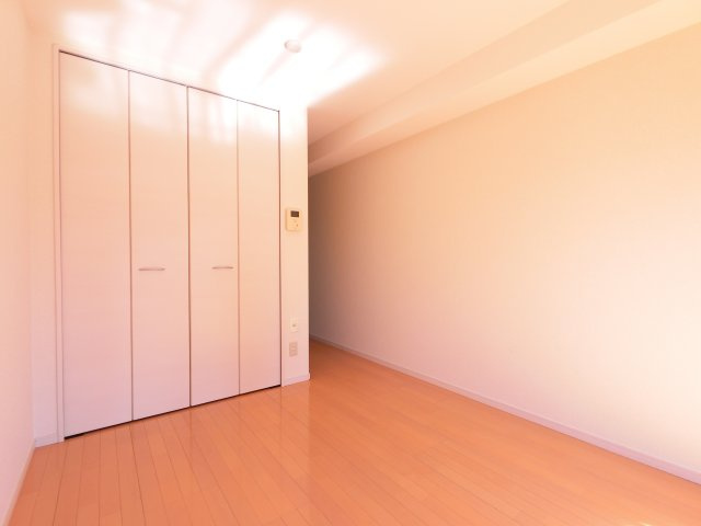 ＳＫビル弐番館の居間・リビング