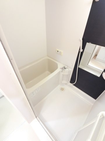 ＳＫビル弐番館の浴室