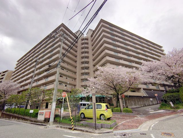 【外観】 | 宝塚清荒神ヒルズ