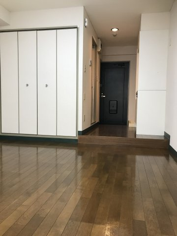 スプリングス日吉の居間・リビング