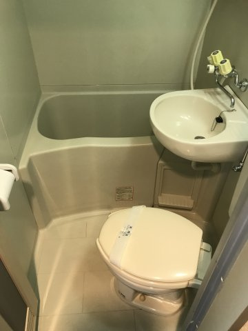 スプリングス日吉の浴室