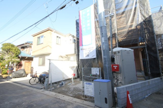 【前面道路含む現地写真】