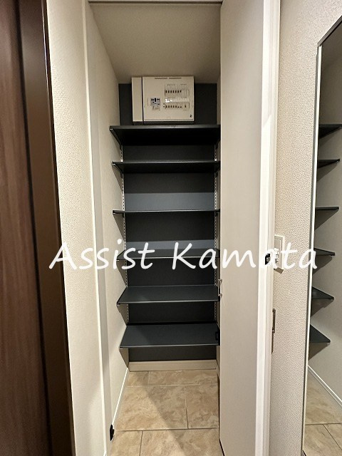 ヘーベルメゾンフォレストの玄関