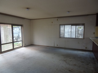 【居間・リビング】 | 川西市大和東５丁目15の11　中古一戸建て