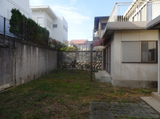 【庭】 | 川西市大和東５丁目15の11　中古一戸建て