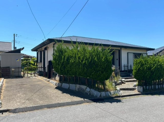 いすみ市大原台　平家中古戸建の外観|西武グリーンタウン分譲地 敷地約108坪 2LDK平屋 自然豊かな分譲地内  