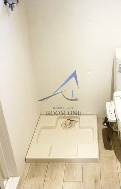 ザ・レジデンス武蔵小杉の設備|洗濯機置き場です。