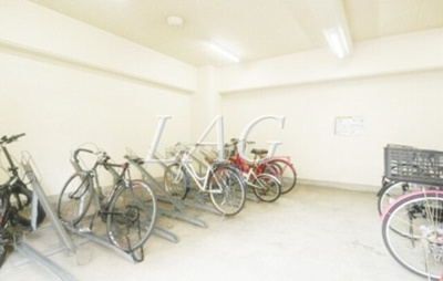 【その他共用部分】 | ヴィーダ♯017 | 駐輪場です。