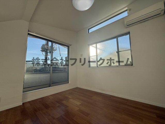 杉並区善福寺２丁目の一戸建ての洋室