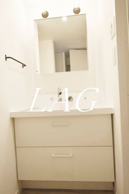 【洗面所】 | 馬込ハウス | 独立洗面台です。