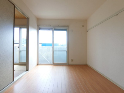 【洋室】 | プレジール・和泉