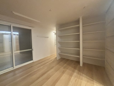 【洋室】 | パロアルトB