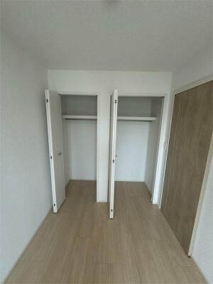 石見ビルの収納