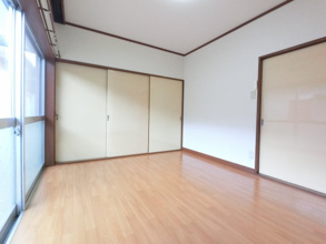 【洋室】 | 立沢台ニュータウン貸家