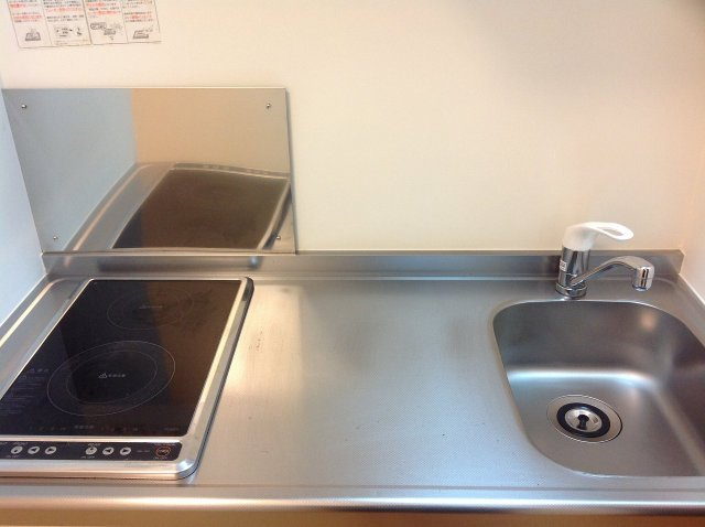 レオネクストオーエス２２のキッチン