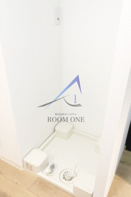 ＣＯＣＯＦＬＡＴ田端Ⅱの設備|洗濯機置き場です。