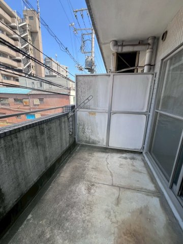 【バルコニー】