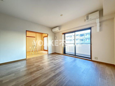 【居間・リビング】 | ファーストヒル天神 | 画像はリフォーム中のものです。現況優先。