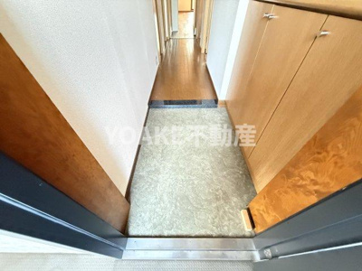 【玄関】 | ファーストヒル天神 | 画像はリフォーム中のものです。現況優先。