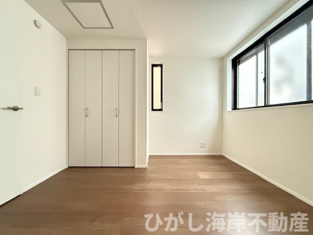 茅ヶ崎市南湖5丁目　新築戸建　全1棟の洋室|6帖　サービスルーム