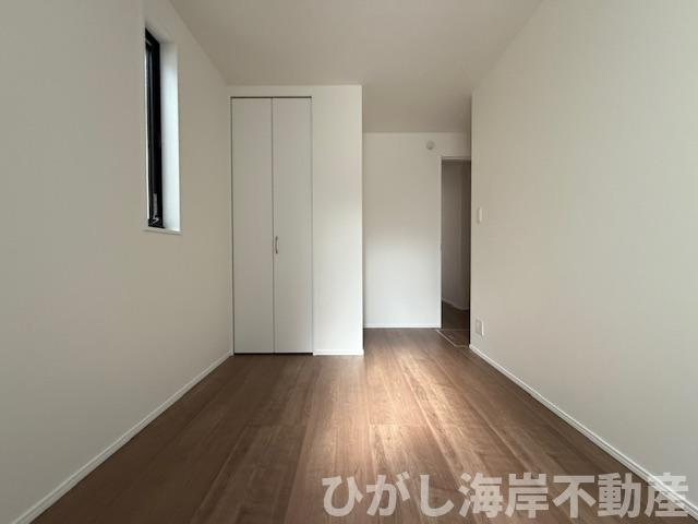 茅ヶ崎市南湖5丁目　新築戸建　全1棟の子供部屋|5.3帖　サービスルーム