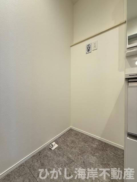 茅ヶ崎市南湖5丁目　新築戸建　全1棟のランドリースペース|洗濯機置場