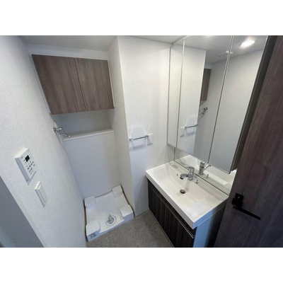 【独立洗面台】 | LiveCasa高円寺 | 嬉しい独立洗面台付き。