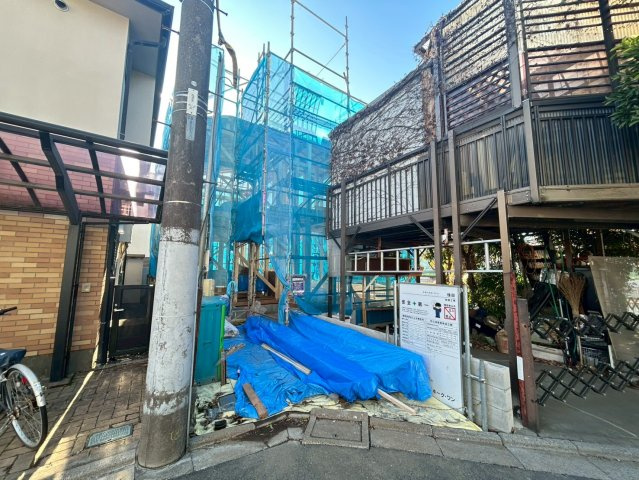 杉並区荻窪1丁目　新築戸建の外観|2026年3月完成予定！

現地ご見学希望・資料請求などお気軽にお問い合わせ下さい！
03-5990-5201