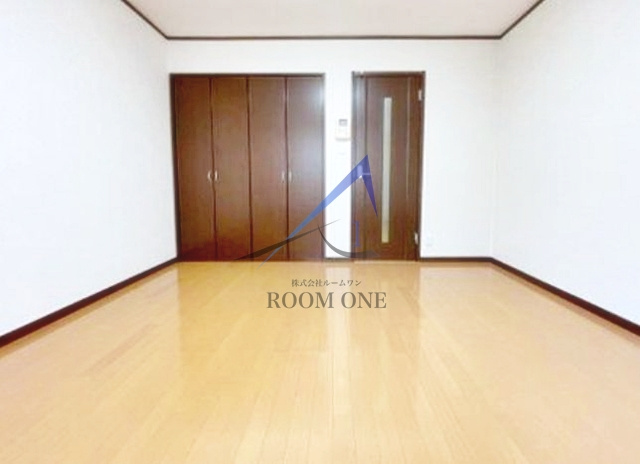 エスパーダ石神井公園壱番館の居間・リビング|洋室のお部屋です。