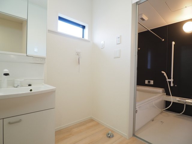 【洗面所】 | Cradle garden　桑折町桑島第２　２号棟 | ★内覧予約で新米4kg★