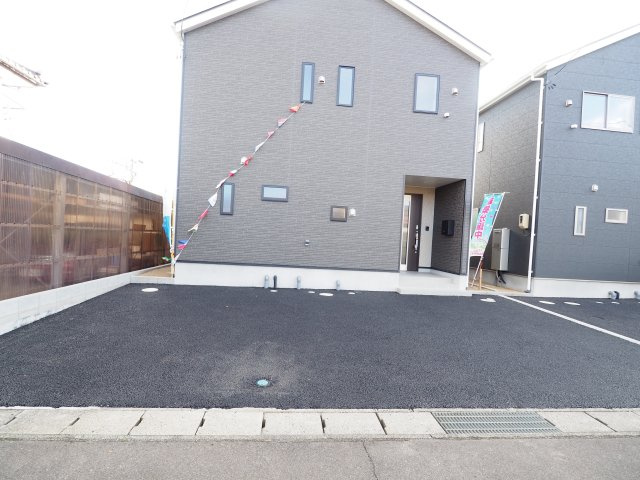 【駐車場】 | Cradle garden　桑折町桑島第２　２号棟 | ★内覧予約で新米4kg★