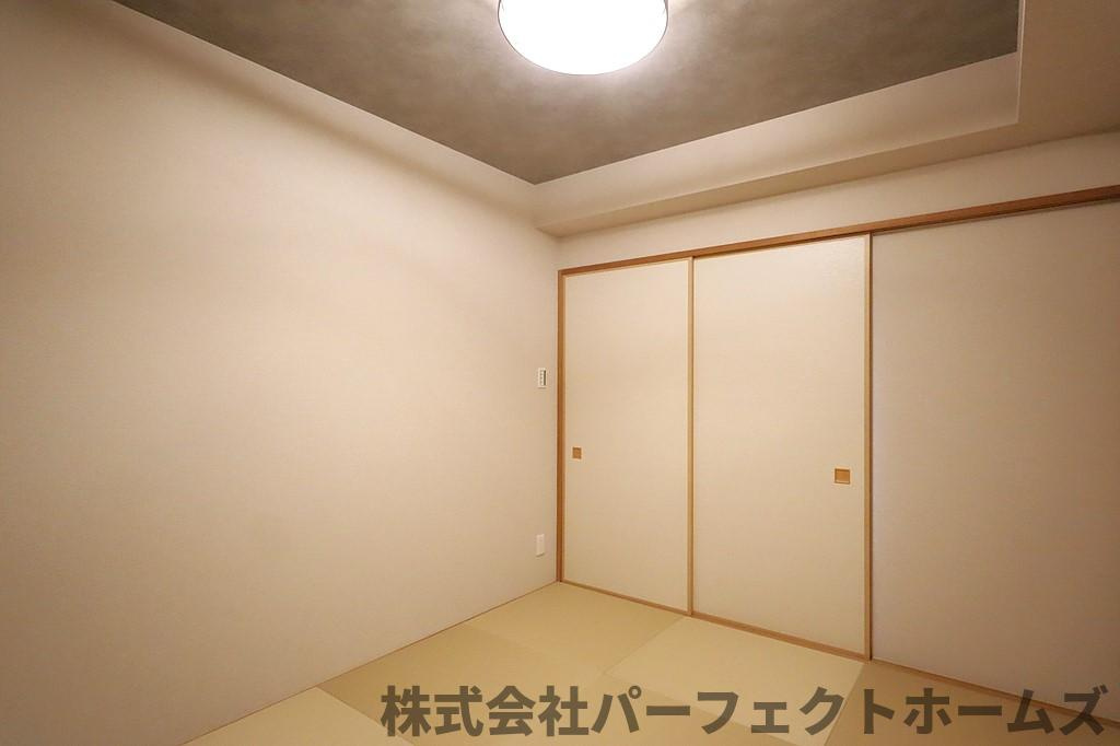 メロディーハイム香里ヶ丘ツインビューアルテアタワーの和室|趣のある和室です