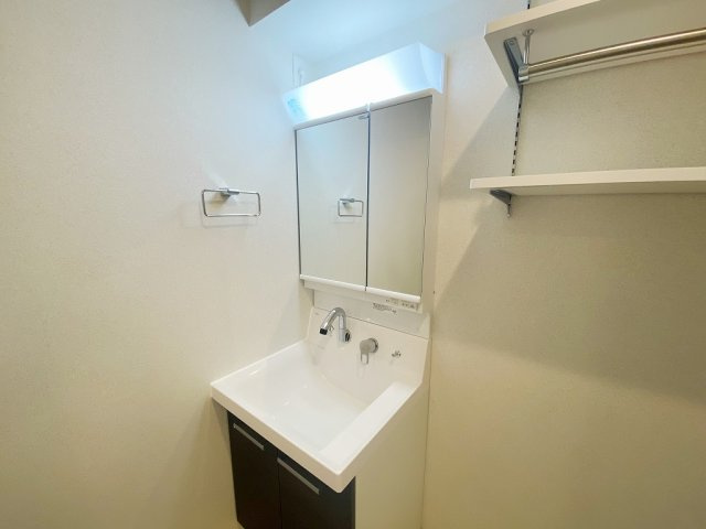 シャノワールの洗面所|別号室の参考写真です。