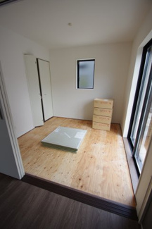 【和室】 | 【仲介手数料無料！！】稲城市若葉台１丁目　新築戸建て（全4棟）2号棟　5249万円 | 和室4.5帖