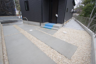 【駐車場】 | 【仲介手数料無料！！】稲城市若葉台１丁目　新築戸建て（全4棟）2号棟　5249万円