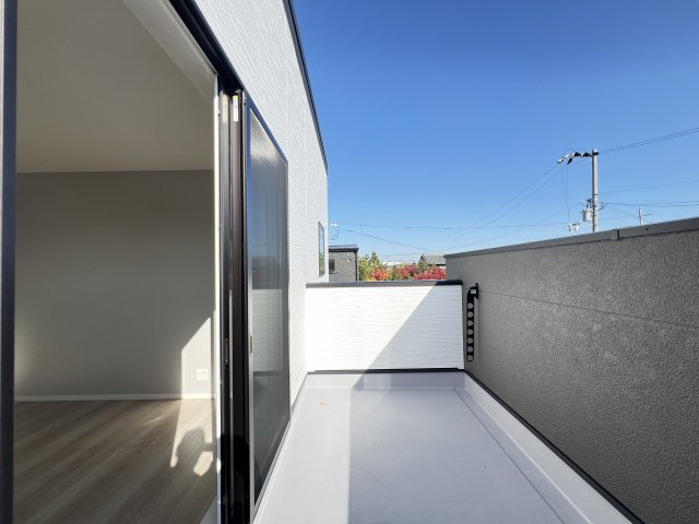 大和高田市大字西坊城全３区画　3号地のバルコニー