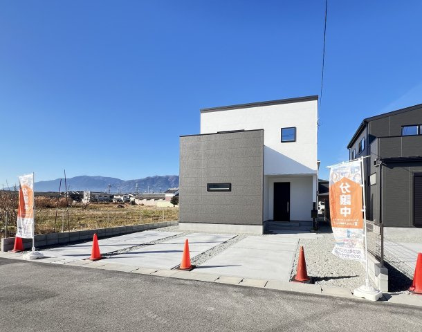 大和高田市大字西坊城全３区画　3号地の外観