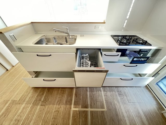 大和高田市大字西坊城全３区画　2号地のキッチン|ガスコンロ３口