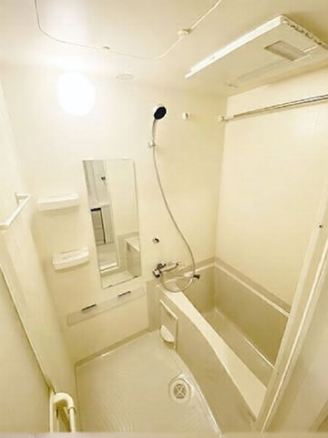 新宿区西落合４丁目の賃貸マンションの浴室