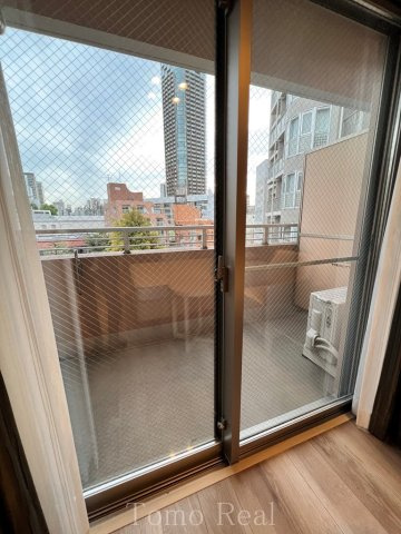 ザ・レジデンス赤坂檜町のバルコニー