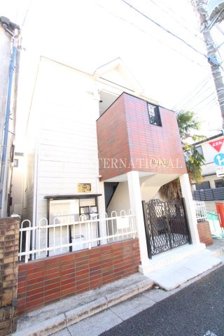 レオパレスヒロの外観