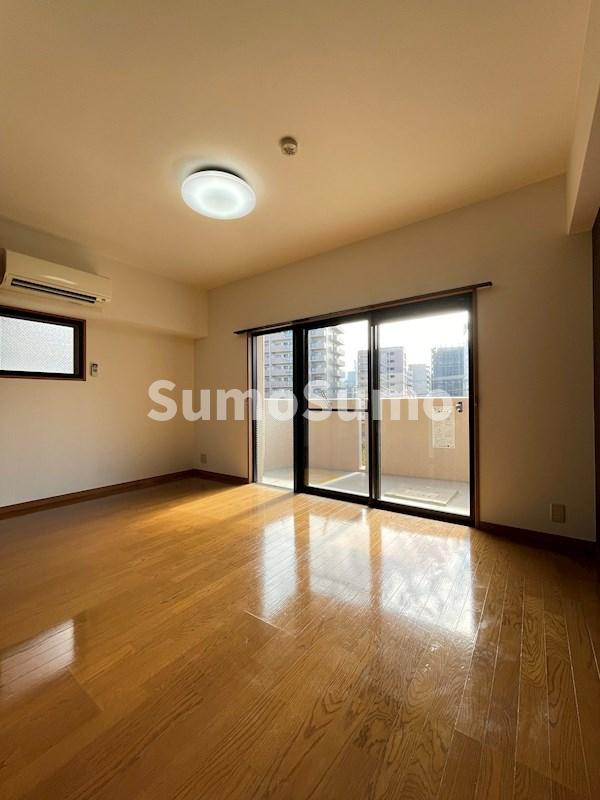 フォルスト平尾の居間・リビング