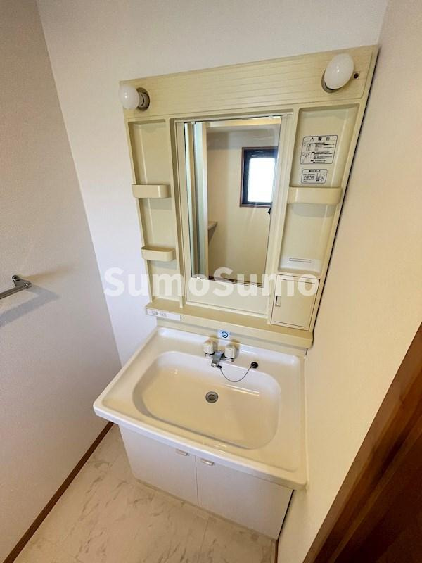 フォルスト平尾の洗面所