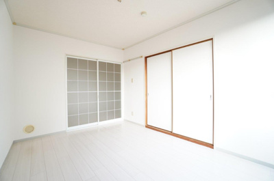 【洋室】 | パークハイムA | ※同物件・反転タイプの写真です。