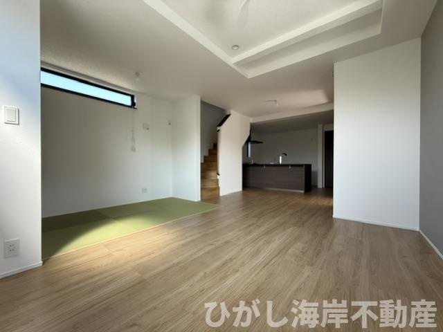 茅ヶ崎市南湖5丁目　新築戸建　全2棟の居間・リビング|19.7帖　LDK